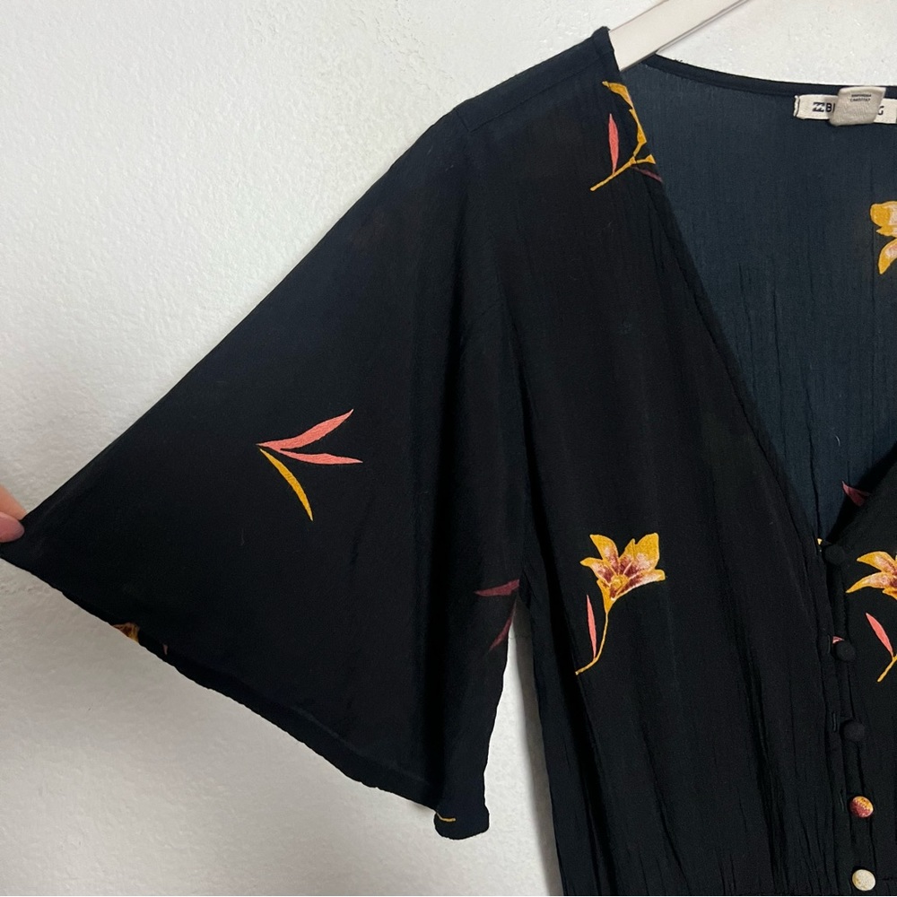 Billabong Short Sleeve Button Front Floral Printed Maxi Dress Black Size Small - Picture 6 of 11